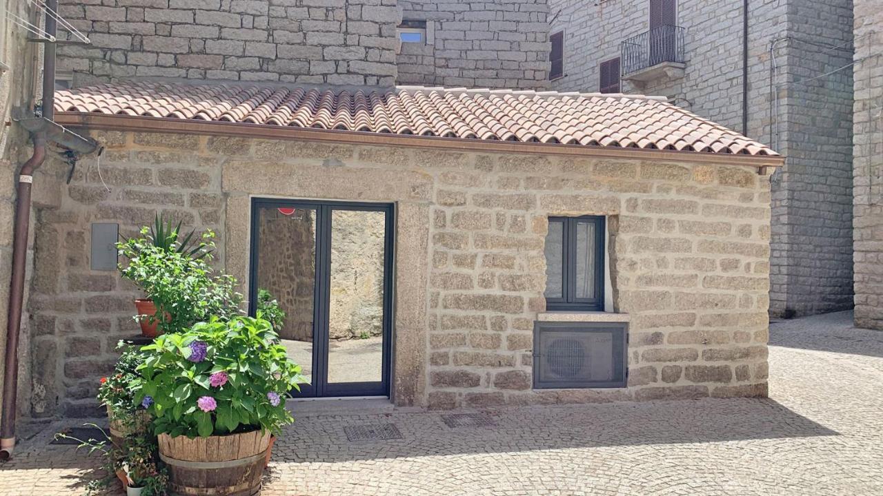 Affittacamere Faber Tempio Pausania Exterior foto