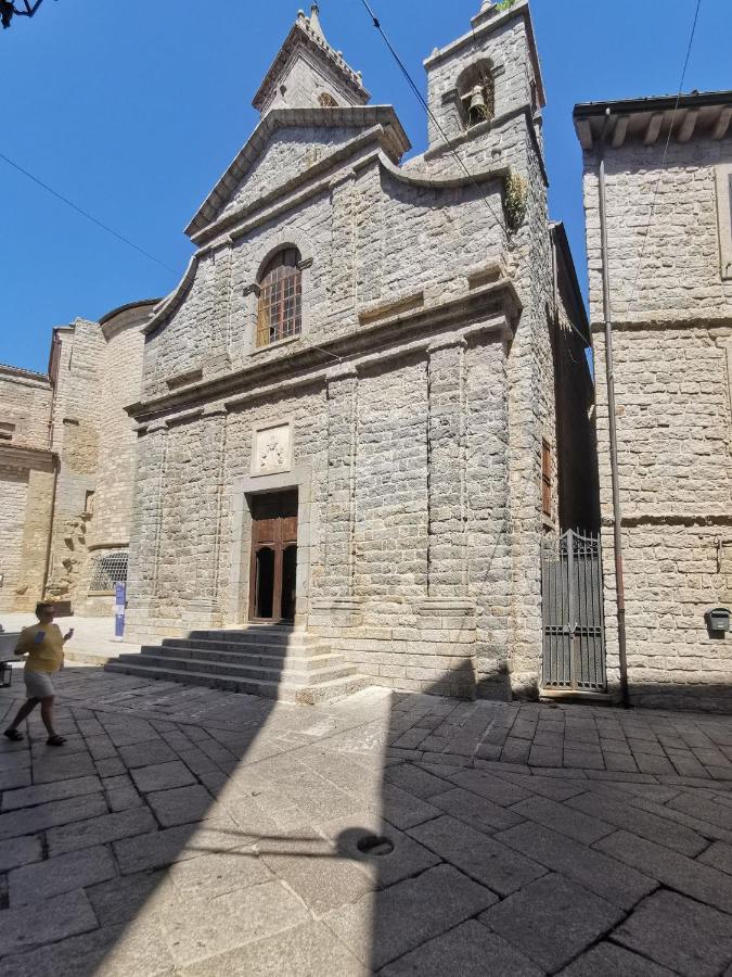 Affittacamere Faber Tempio Pausania Exterior foto